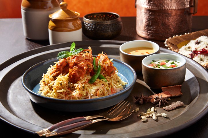 Lucknowi Murgh Biryani