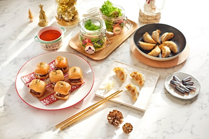 Turkey Mantou Slider &amp; Pan-fried Turkey and Chive Gyoza