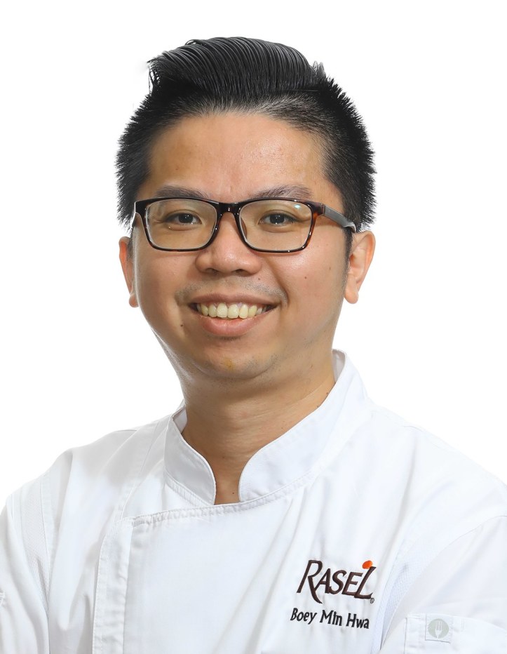 (For media use high res) Chef Hwa (Boey Min Hwa).jpg