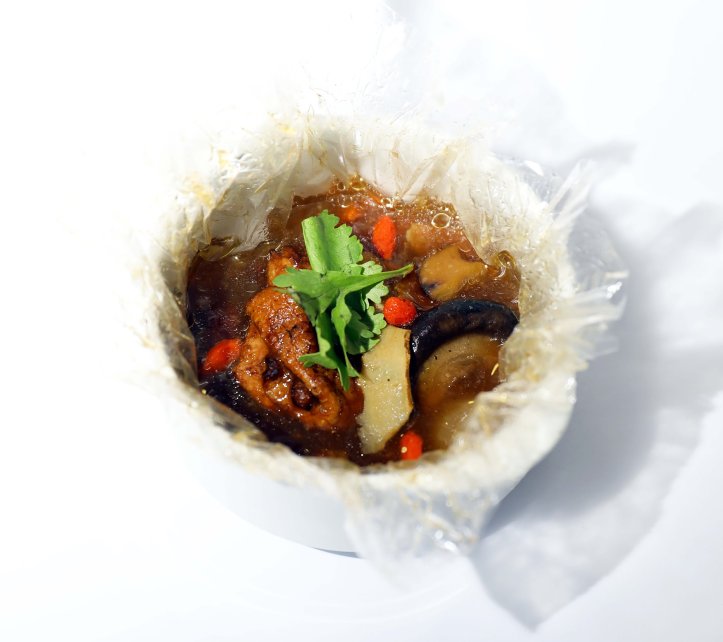 Mini Emperor Chicken with Chestnut and Mushroom Parcel